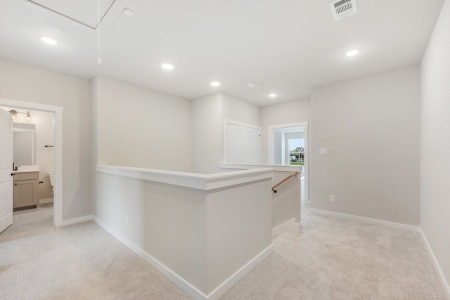 Spacious, unfurnished interior of a new home in Woodbridge Townhomes, Wylie (Image 35).