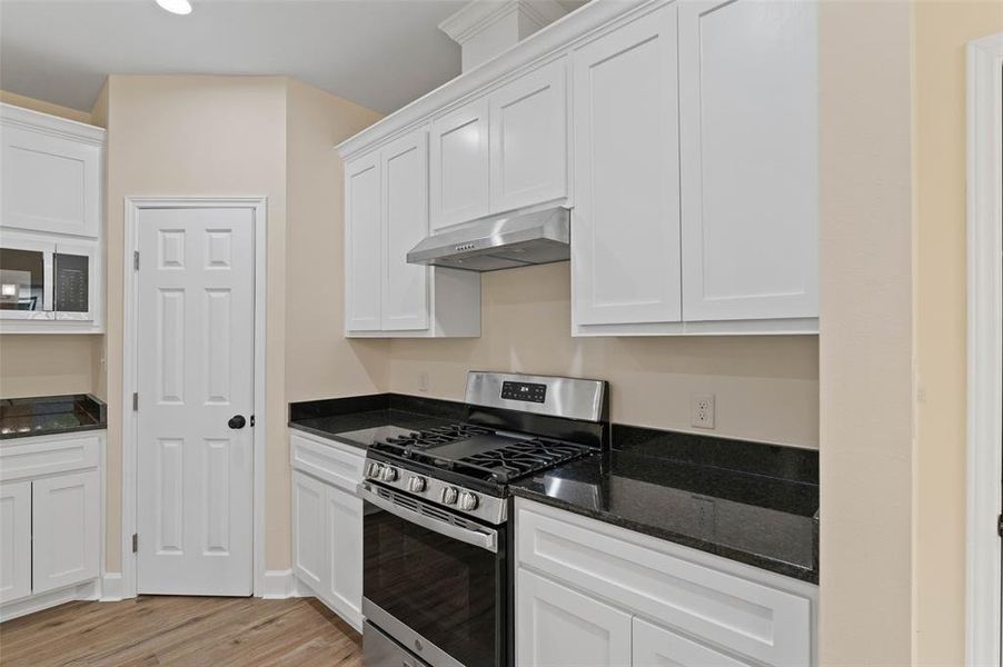 Close-up of interior finishes inside a home in , Gainesville (Image 8).