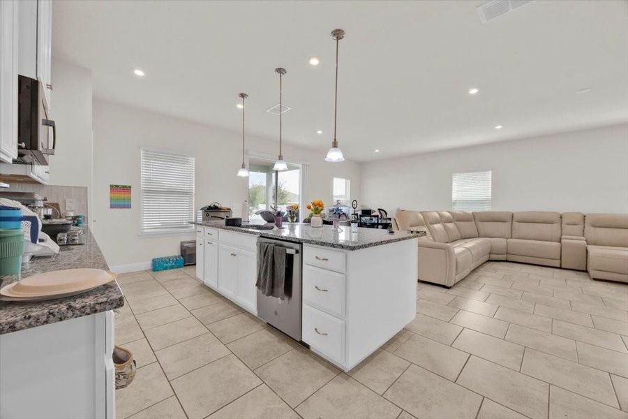 Furnished interior view inside a new home in , Apopka (Image 7).