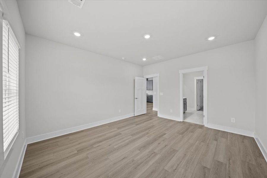 Spacious, unfurnished interior of a new home in Cedar Shoals - Signature Collection, Piedmont (Image 26).