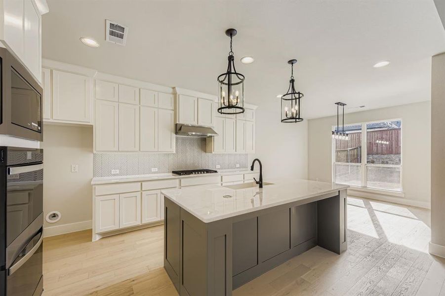 Furnished interior view inside a new home in BridgeWater 60s, Midlothian (Image 12).
