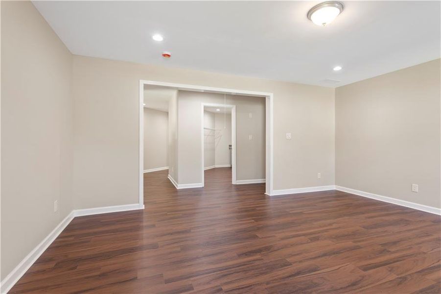 Spacious, unfurnished interior of a new home in , Covington (Image 20). Spacious, unfurnished interior of a new home in , Covington (Image 20).