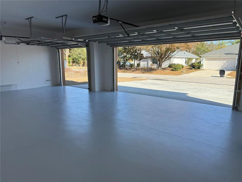 Spacious, unfurnished interior of a new home in , Palm Coast (Image 25).