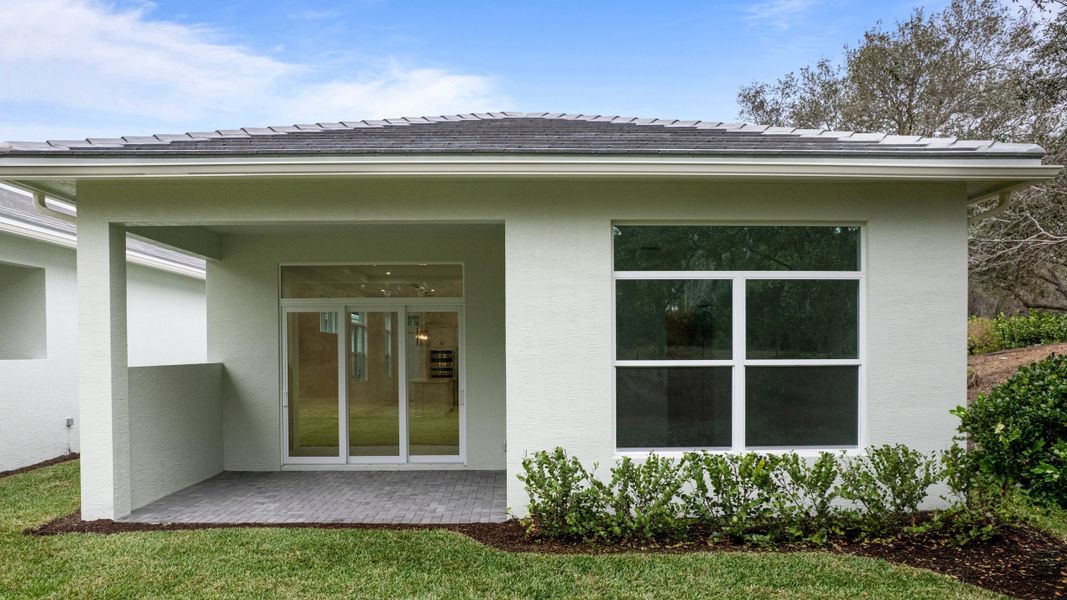 Rear Exterior Rear Exterior