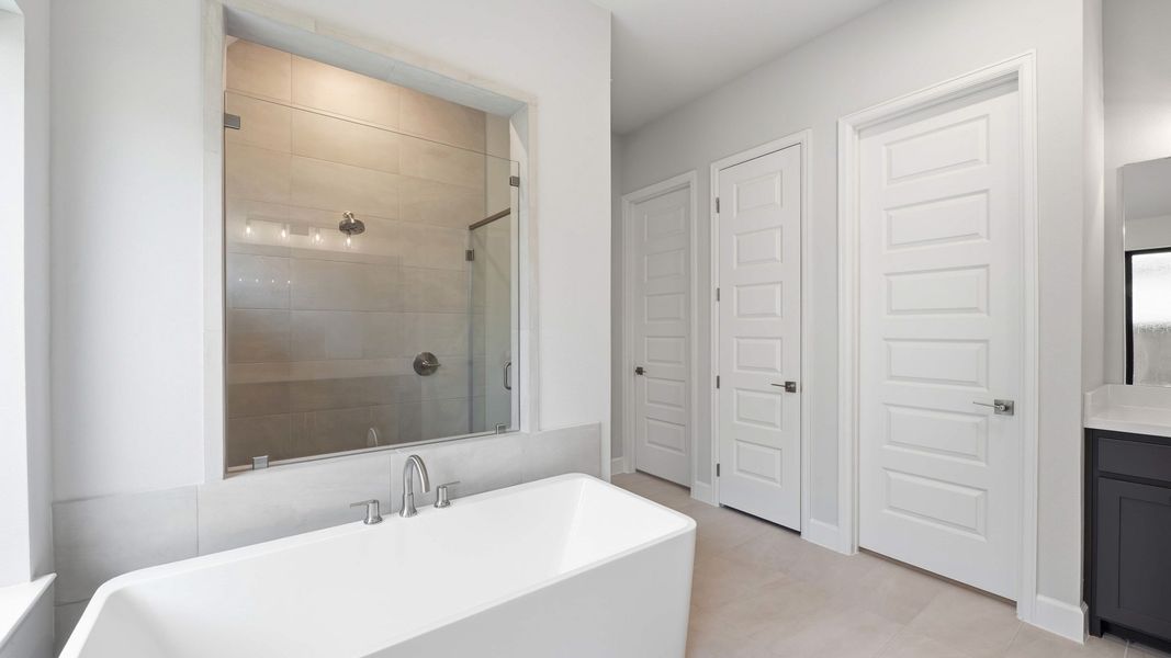 Furnished interior view inside a new home in Sonoma Verde, McLendon-Chisholm (Image 13).