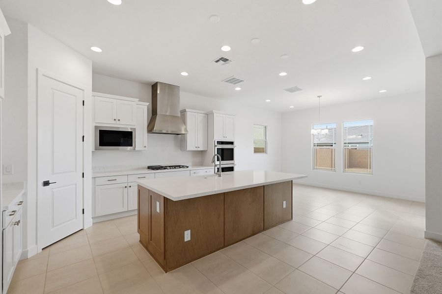 Furnished interior view inside a new home in Aloravita South, Peoria (Image 11).