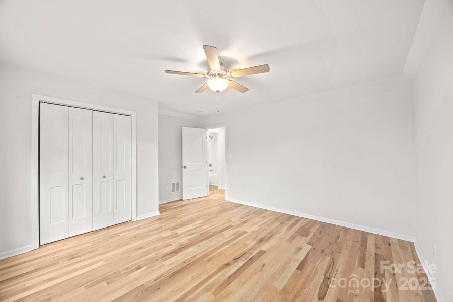 Spacious, unfurnished interior of a new home in , Arden (Image 22).