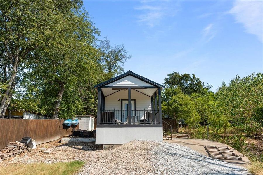 Image 16 of a home in .