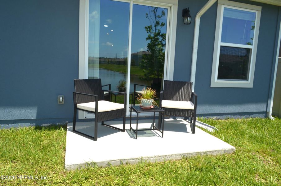 Exterior details and patio area of a home in The Arbors, Jacksonville (Image 3).