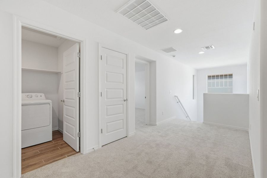 Spacious, unfurnished interior of a new home in Parkside, Avondale (Image 31).