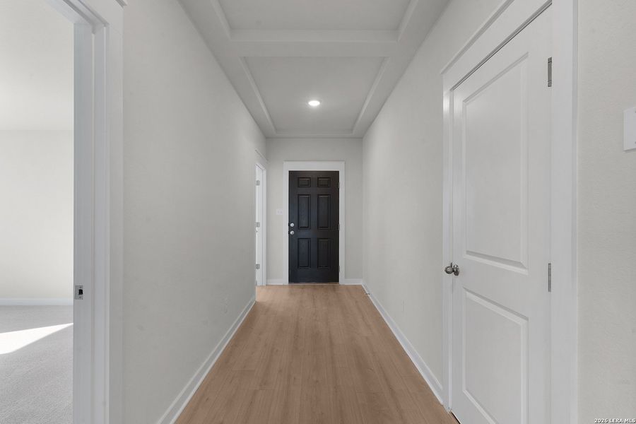 Spacious, unfurnished interior of a new home in Westridge, San Antonio (Image 21).