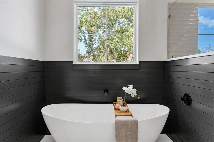 Furnished interior view inside a new home in , Granbury (Image 17).