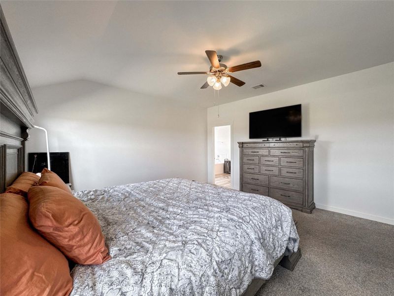 Furnished interior view inside a new home in Marlow Lake, Texas City (Image 23).