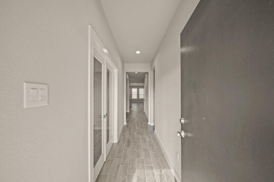 Image 26 of a home in Barton Creek Ranch.