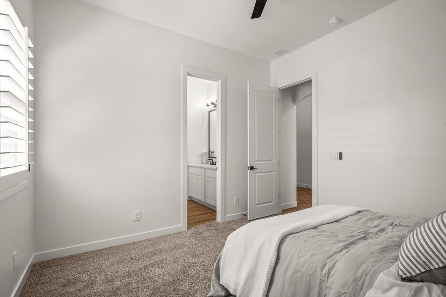 Furnished interior view inside a new home in Painted Sky, El Paso (Image 27). Furnished interior view inside a new home in Painted Sky, El Paso (Image 27).