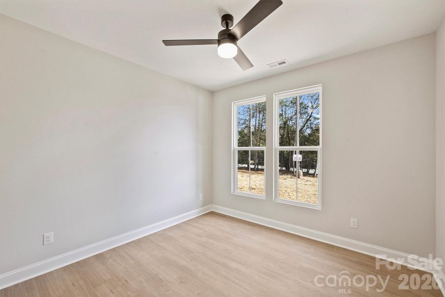 Spacious, unfurnished interior of a new home in , Lincolnton (Image 29).