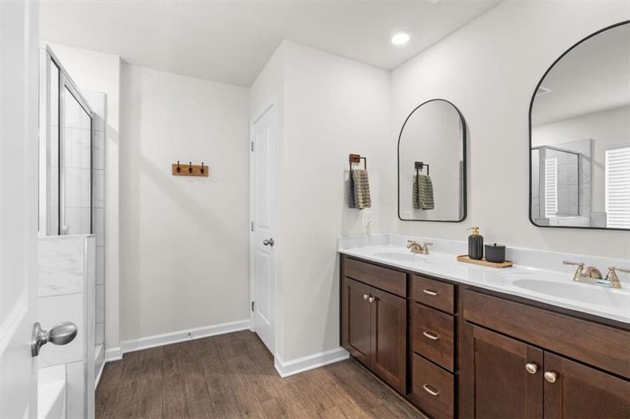 Furnished interior view inside a new home in , Dawsonville (Image 9).