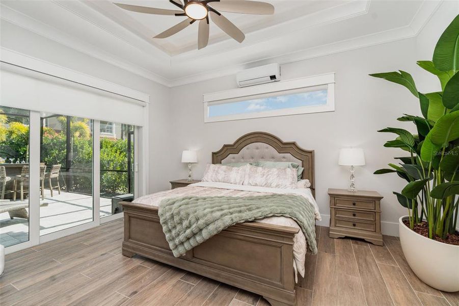 Furnished interior view inside a new home in , Cape Coral (Image 9).