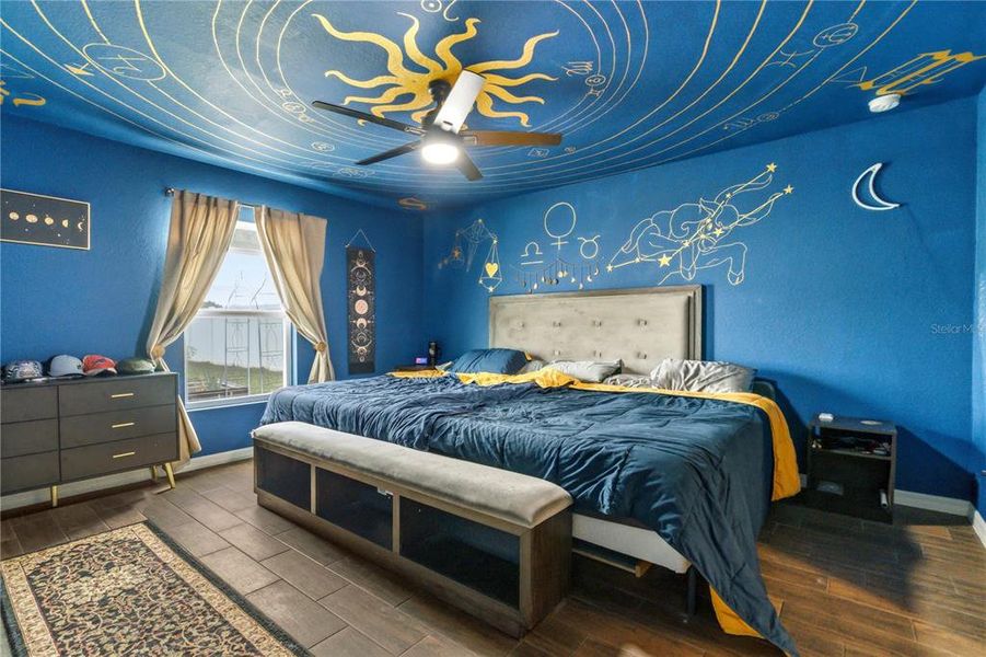 Furnished interior view inside a new home in Thompson Preserve, Bartow (Image 18). Furnished interior view inside a new home in Thompson Preserve, Bartow (Image 18).