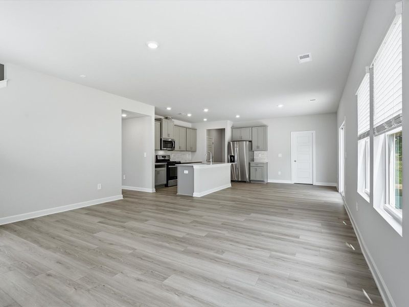 Spacious, unfurnished interior of a new home in Southwell Commons, Anderson (Image 11).