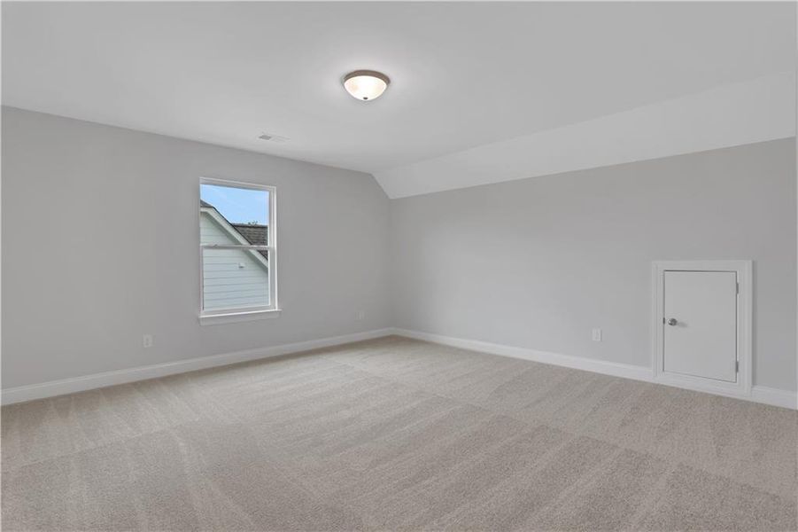 Spacious, unfurnished interior of a new home in Marble Tree, Ball Ground (Image 31).