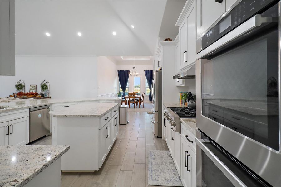 Furnished interior view inside a new home in , Baytown (Image 16).