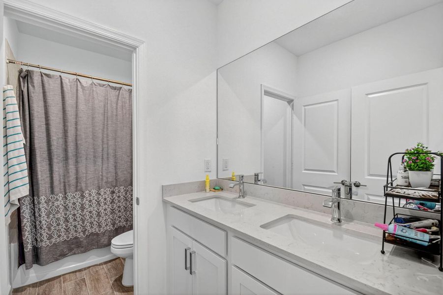 Furnished interior view inside a new home in , Loxahatchee (Image 13).