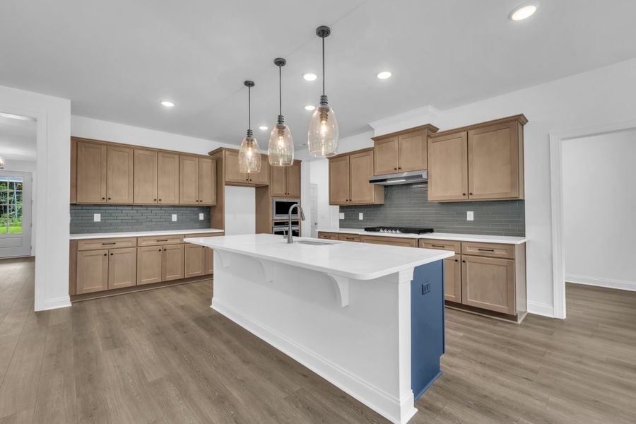 Representative furnished interior of a home built from the The Hampton by RobuckHomes in Kennebec Crossing, Angier (Image 73). Representative furnished interior of a home built from the The Hampton by RobuckHomes in Kennebec Crossing, Angier (Image 73).