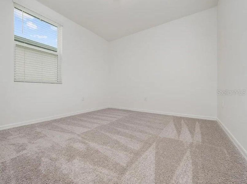 Spacious, unfurnished interior of a new home in Deer Run at Crosswinds, Davenport (Image 18). Spacious, unfurnished interior of a new home in Deer Run at Crosswinds, Davenport (Image 18).