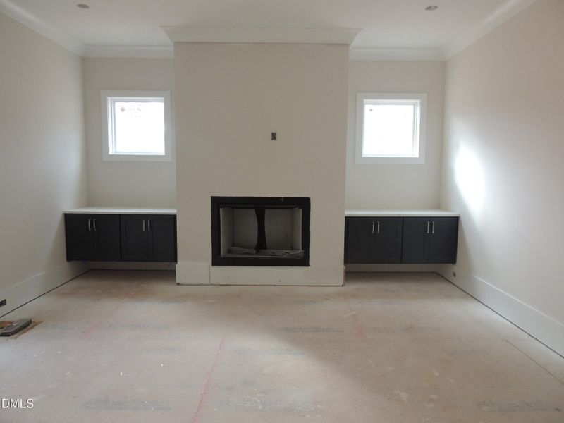 EB41A3B2-8D6F-4A8A-9673-9DE5881FAB45