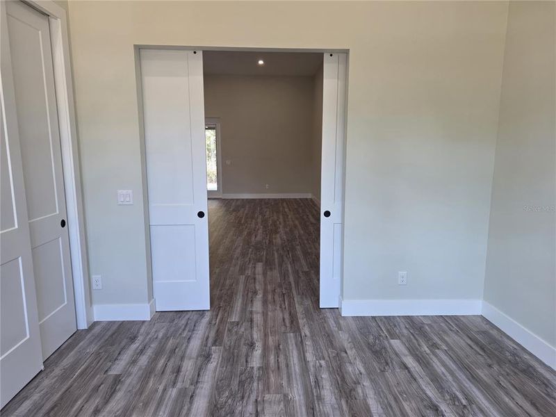 Spacious, unfurnished interior of a new home in , North Port (Image 41).