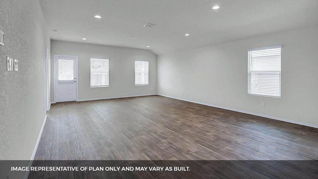 Spacious, unfurnished interior of a new home in Bar W Ranch, Leander (Image 18).
