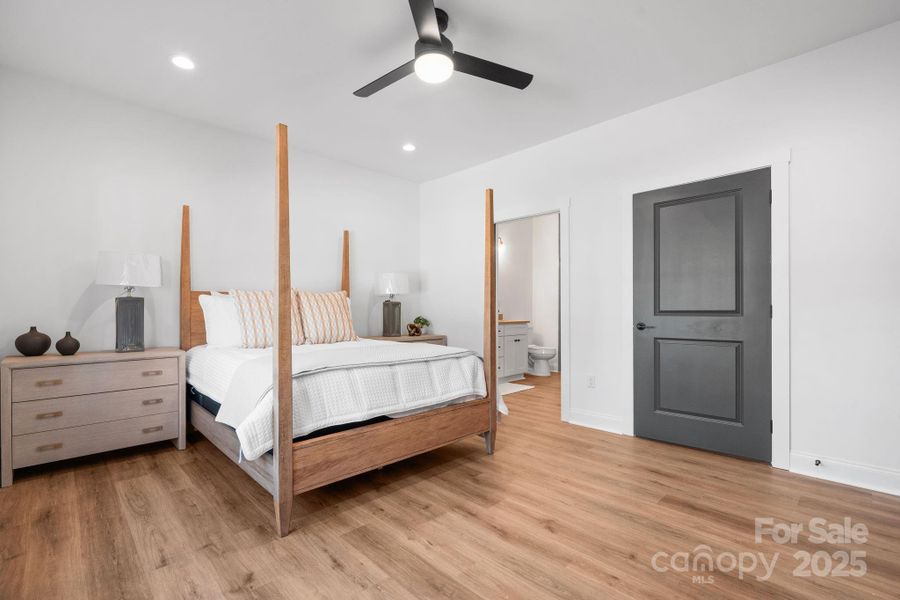 Furnished interior view inside a new home in , Hickory (Image 4).