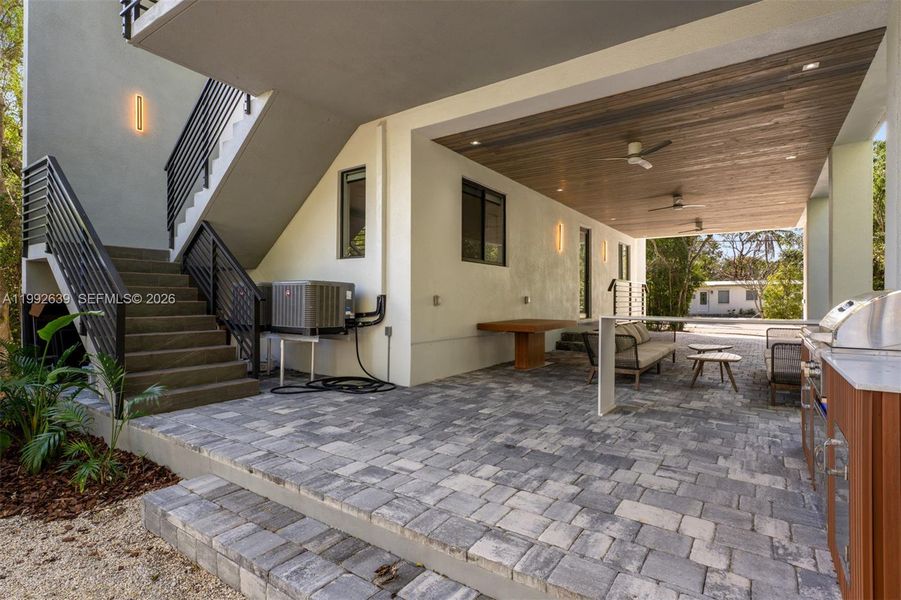 Exterior details and patio area of a home in , Key Largo (Image 30).