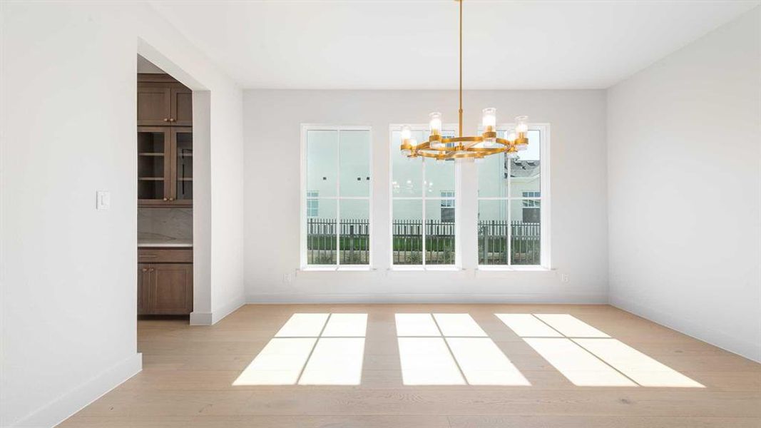 Spacious, unfurnished interior of a new home in Fields 60', Frisco (Image 26).