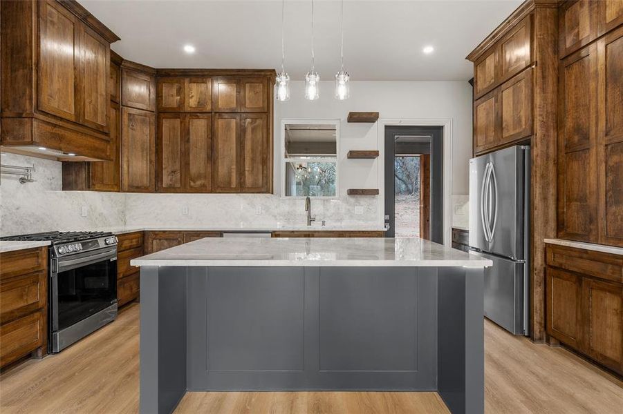 Furnished interior view inside a new home in , Waco (Image 5).