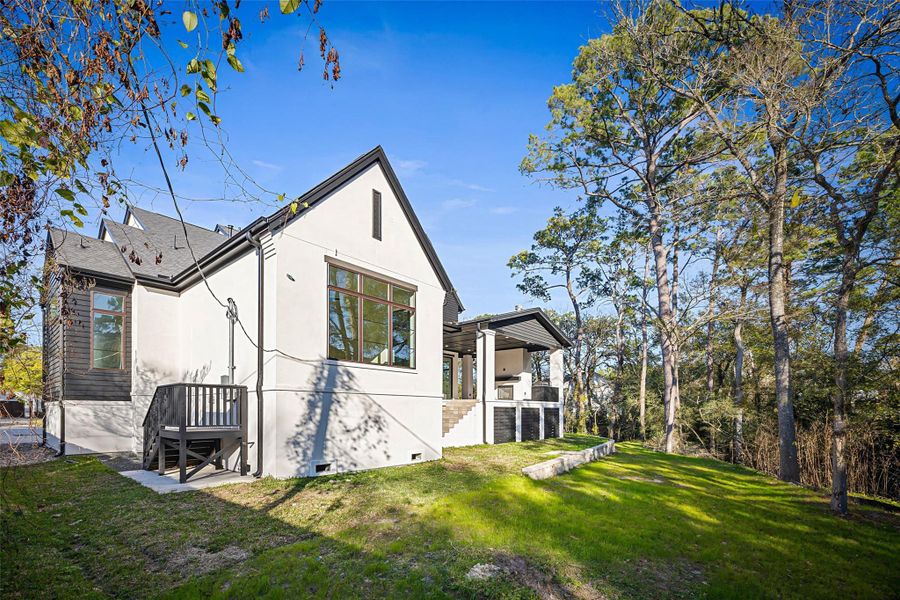 Exterior details and patio area of a home in , Houston (Image 31).
