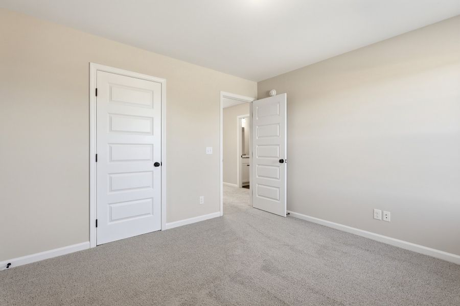 Representative unfurnished interior of a home built from the The Screven by RTS Homes in Tibet Road at Sassafras, Allenhurst (Image 40).