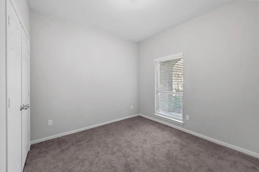 Spacious, unfurnished interior of a new home in , Dayton (Image 19).