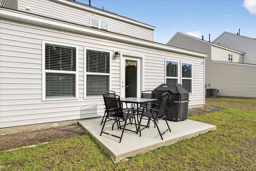 Exterior details and patio area of a home in , Summerville (Image 4).