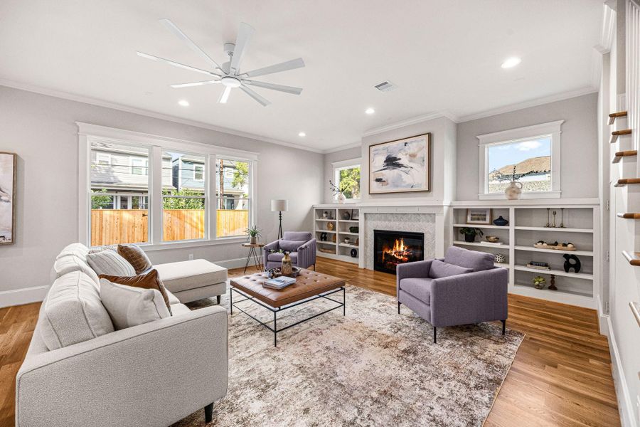 Generously sized living room with built-ins. Generously sized living room with built-ins.