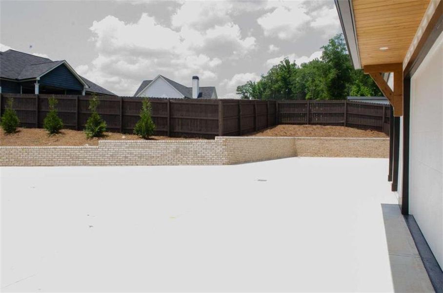 Image 70 of a home in .