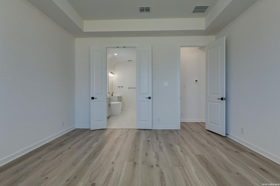 Spacious, unfurnished interior of a new home in Saddlebrook Ranch, Schertz (Image 30).