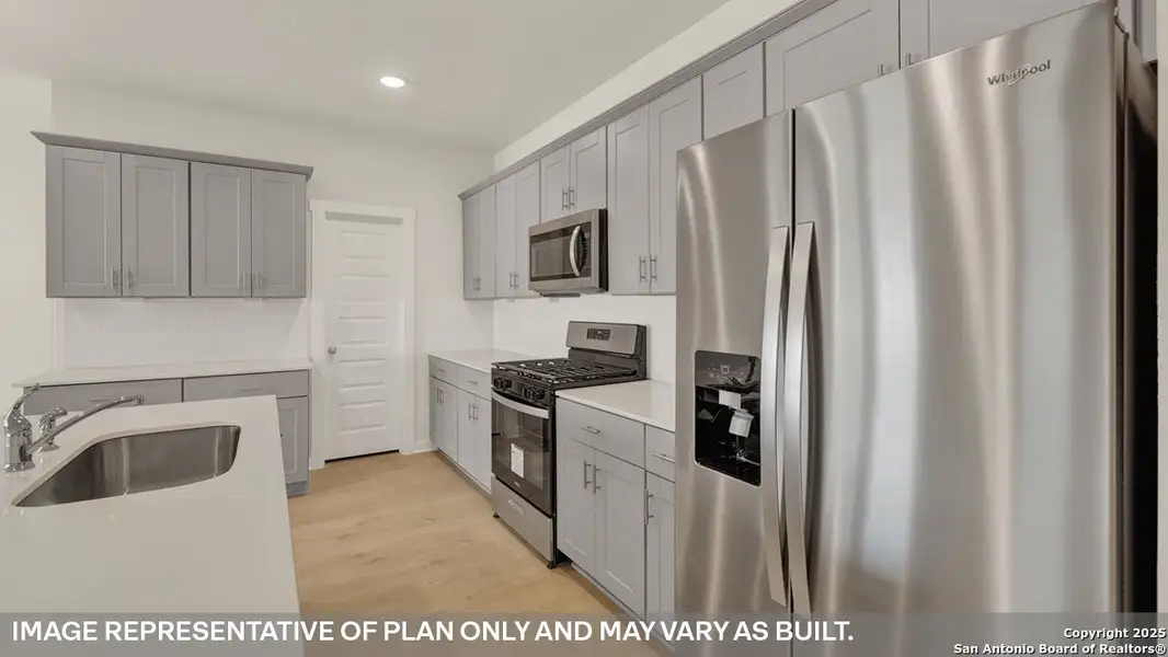 Furnished interior view inside a new home in Sonoma Oaks, Fredericksburg (Image 7). Furnished interior view inside a new home in Sonoma Oaks, Fredericksburg (Image 7).