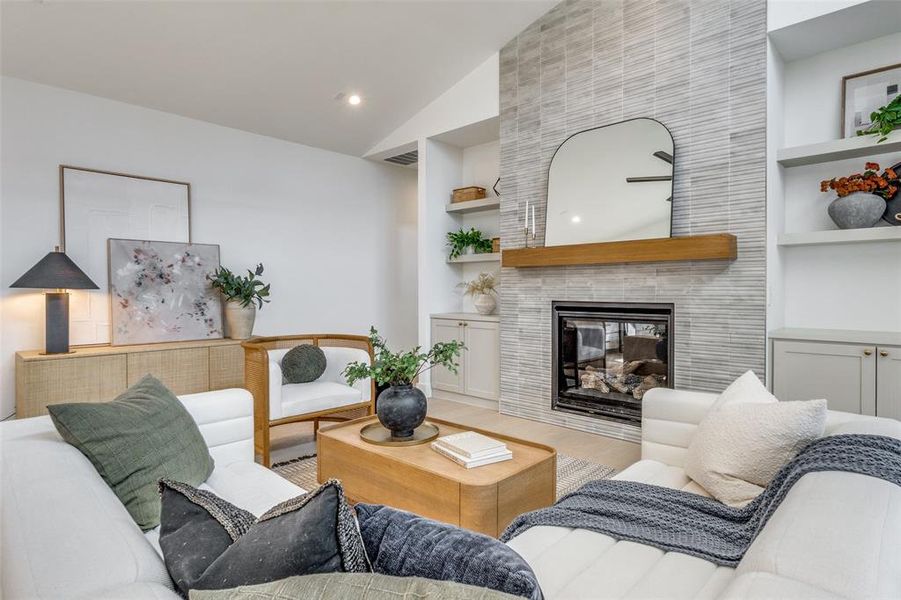 Furnished interior view inside a new home in , Dallas (Image 28).