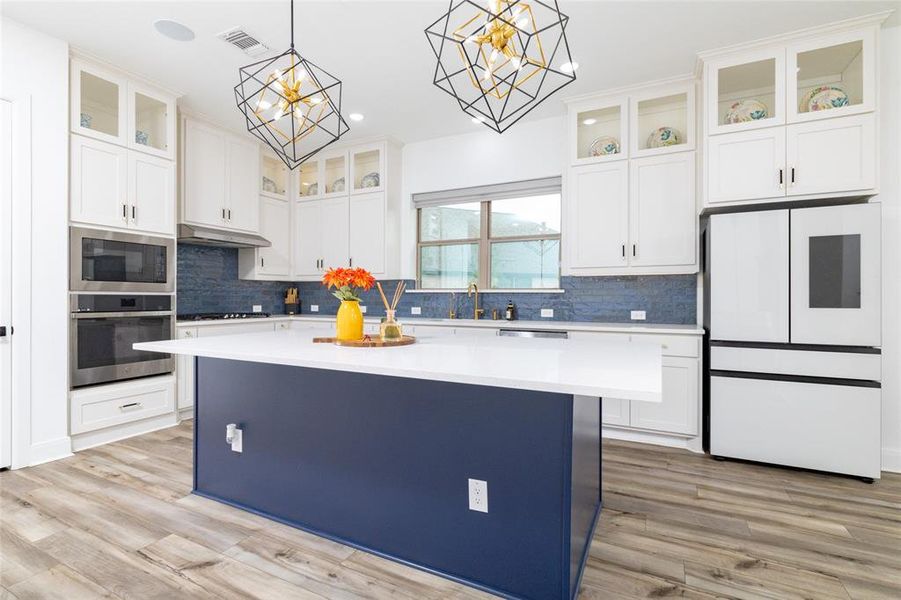 Furnished interior view inside a new home in , Celina (Image 8).