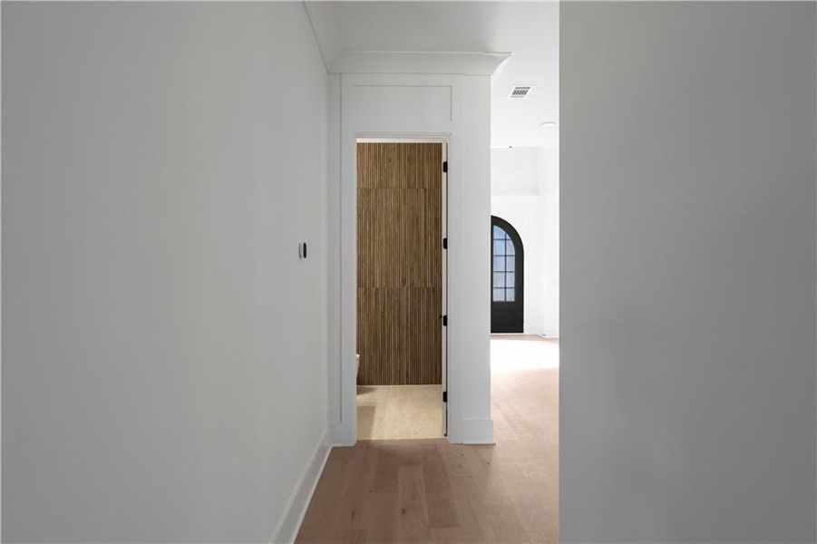 Spacious, unfurnished interior of a new home in , Suwanee (Image 84).