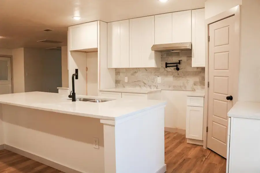 Furnished interior view inside a new home in , Midlothian (Image 4).