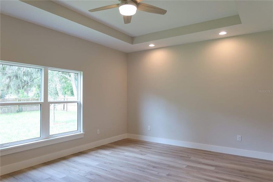 Spacious, unfurnished interior of a new home in , Lake Helen (Image 22).