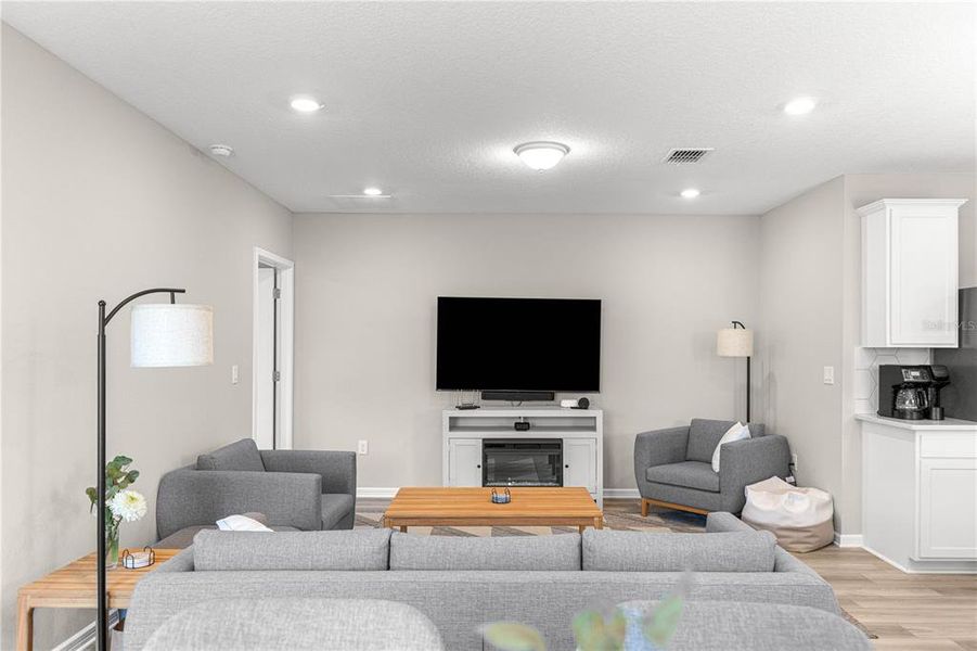 Furnished interior view inside a new home in Del Webb Stone Creek, Ocala (Image 19).